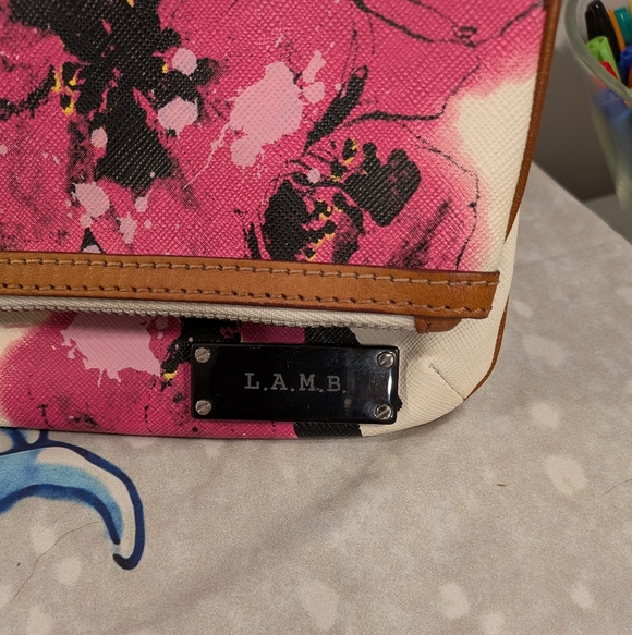 L.A.M.B. Floral Folding Clutch - Picture 11 of 15